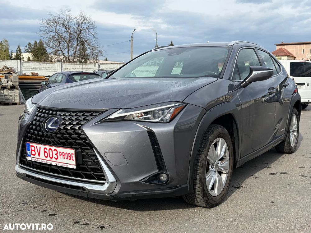 Lexus UX 250h Business Edition - 1