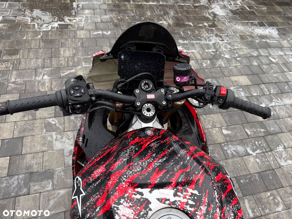 Aprilia Tuono - 22