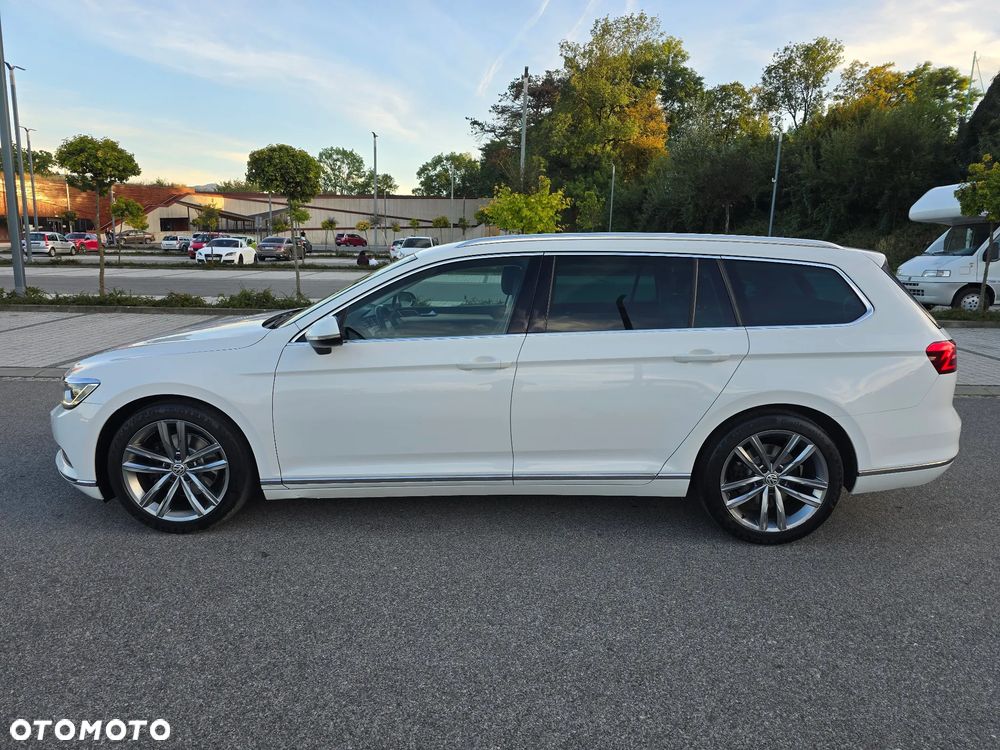 Volkswagen Passat - 35