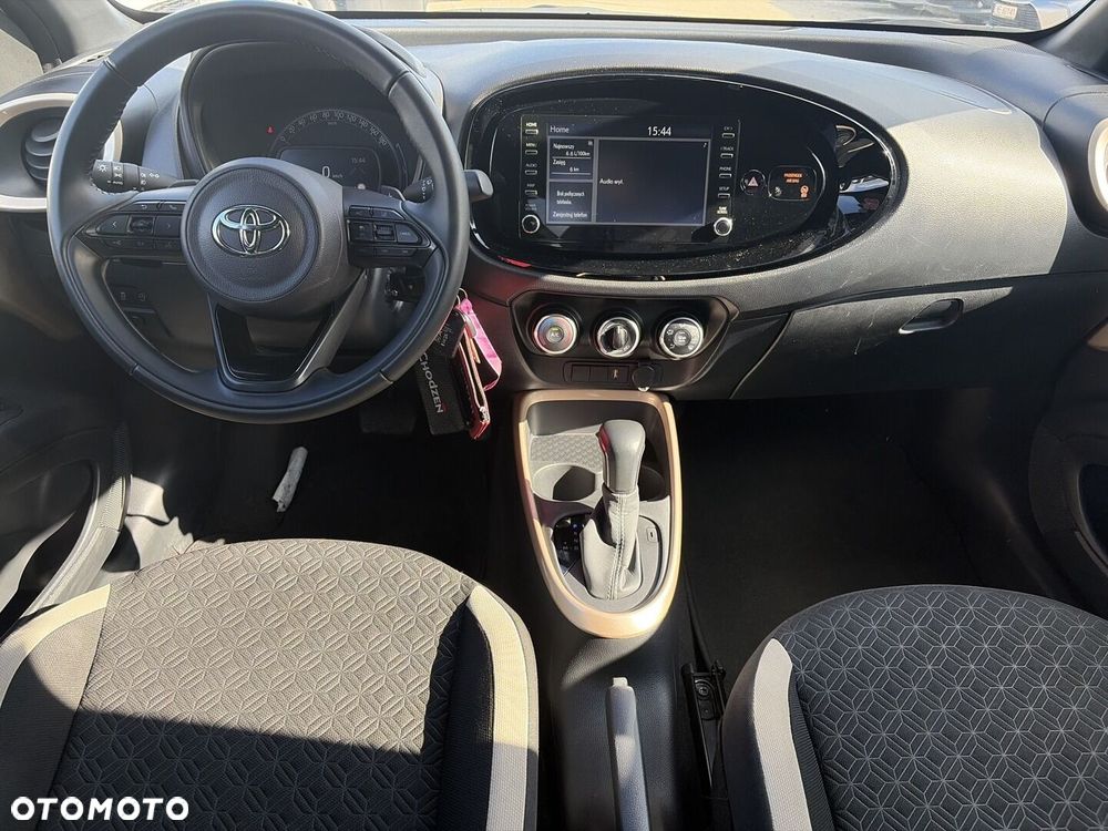 Toyota Aygo X 1.0 VVT-i Style CVT - 12