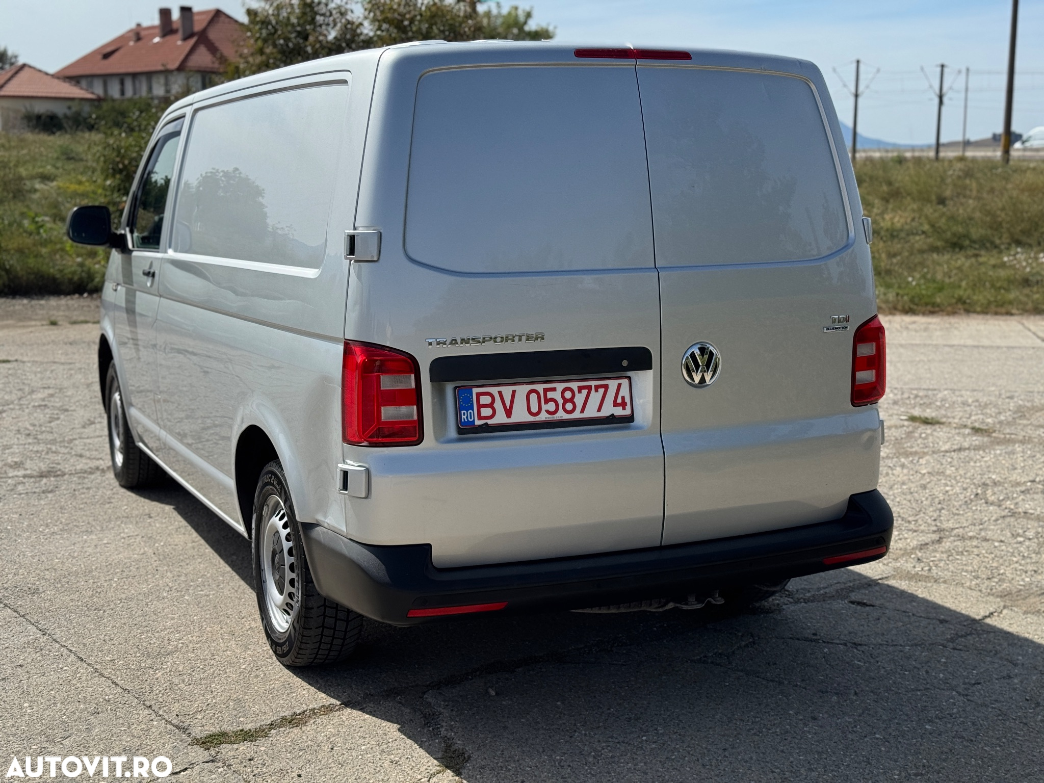 Volkswagen Transporter T6 - 2