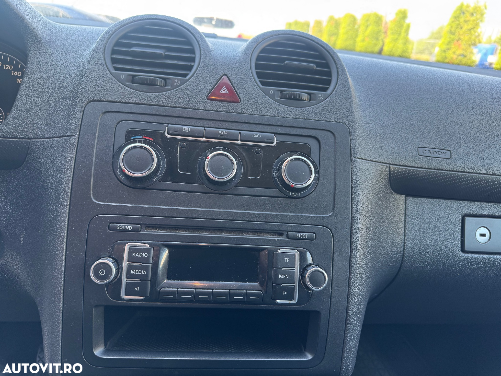 Volkswagen Caddy - 8