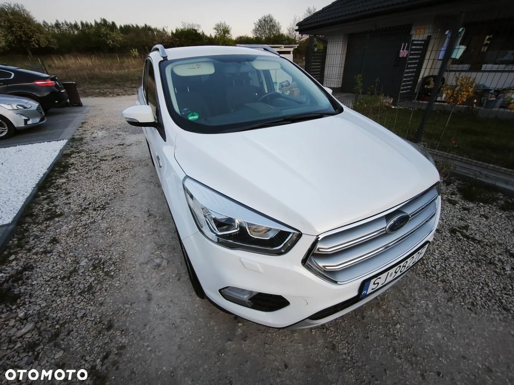 Ford Kuga 1.5 EcoBoost FWD Titanium ASS - 19