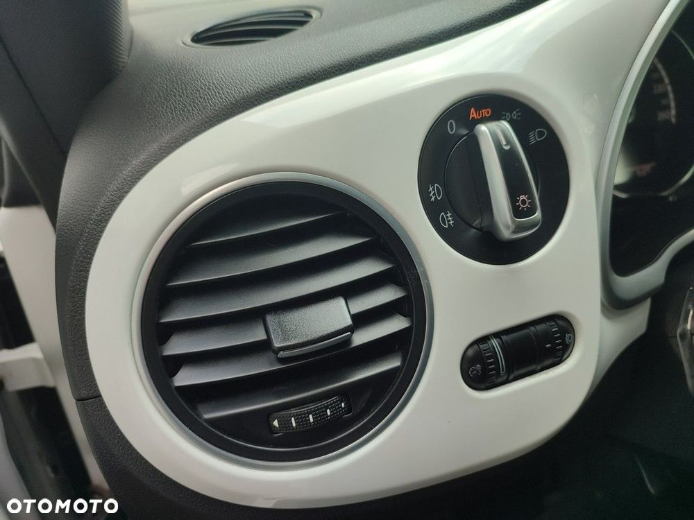 Volkswagen Beetle The 1.6 TDI DPF Blue Motion Technologie CUP - 17