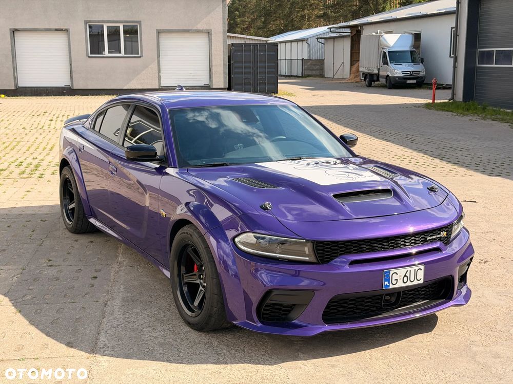 Dodge Charger 6.4 Scat Pack Widebody - 3
