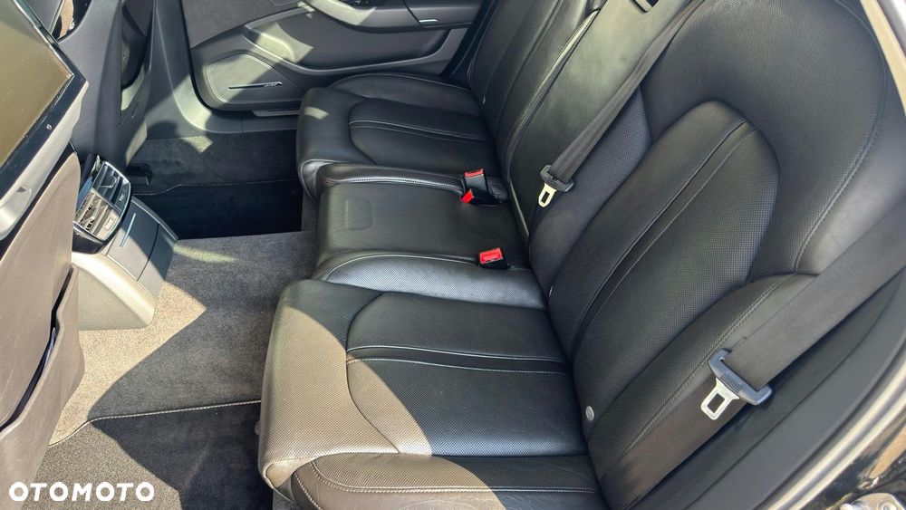 Audi A8 3.0 TDI L Quattro - 5