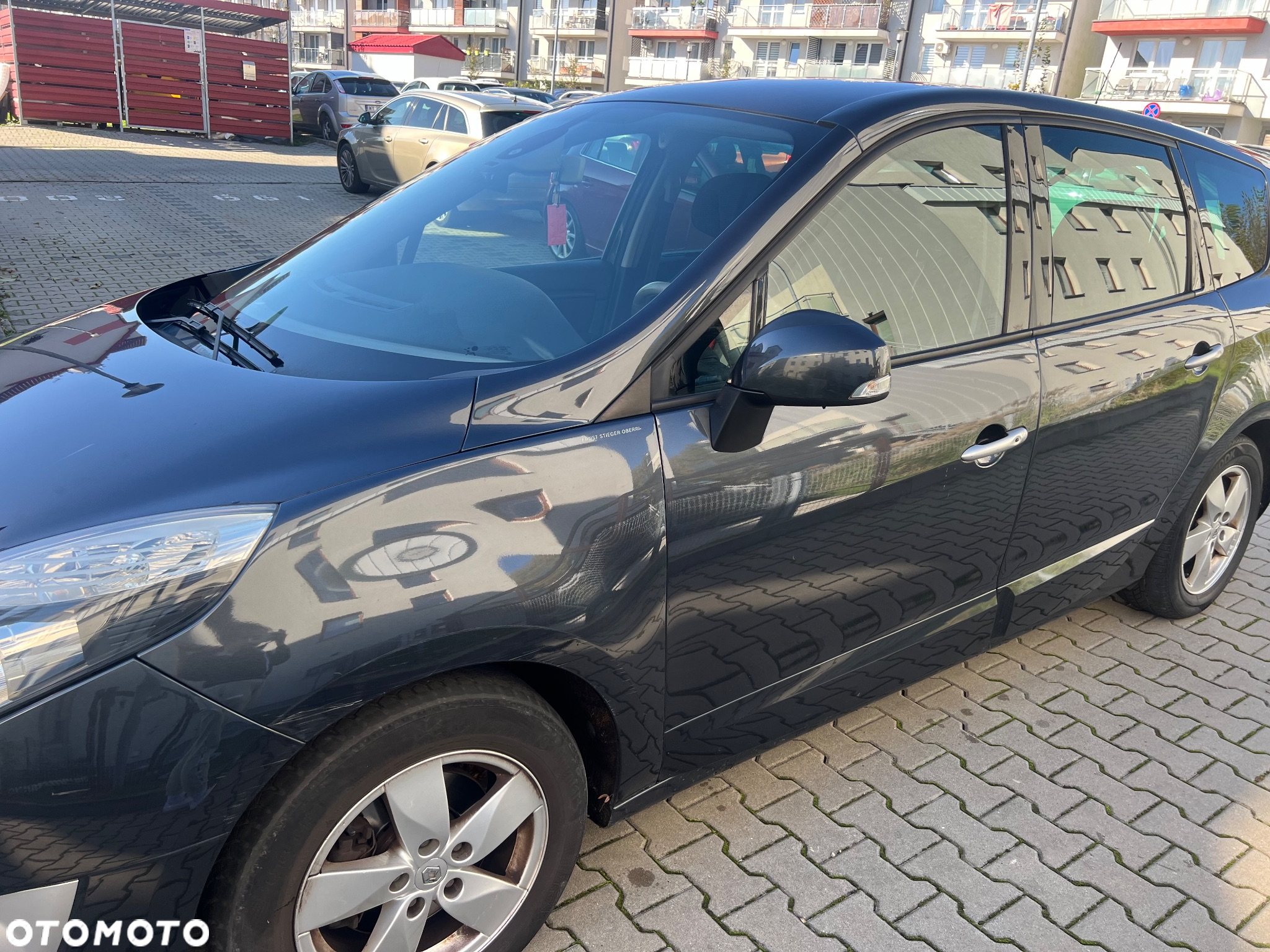 Renault Grand Scenic - 5