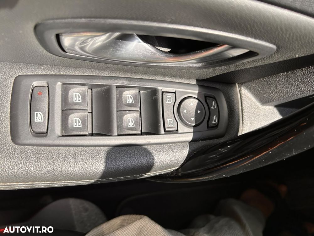 Renault Laguna dCi 175 FAP Aut. Bose Edition - 13