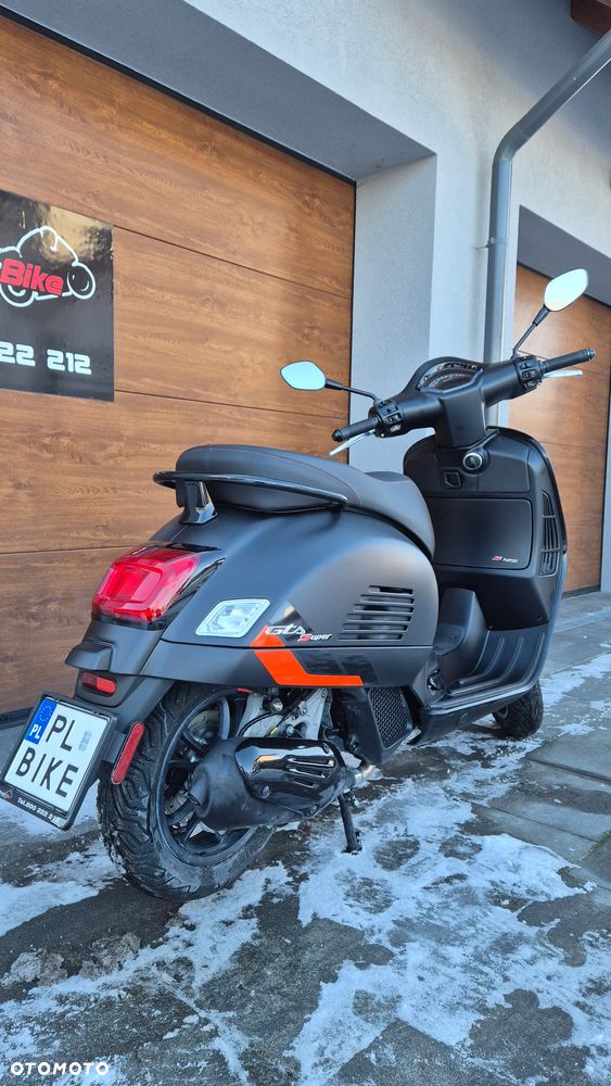 Vespa GTS - 4