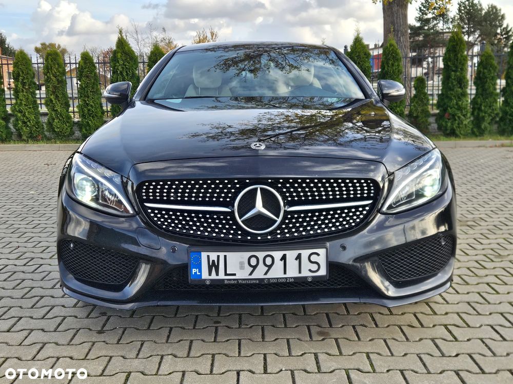 Mercedes-Benz Klasa C 300 9G-TRONIC - 27