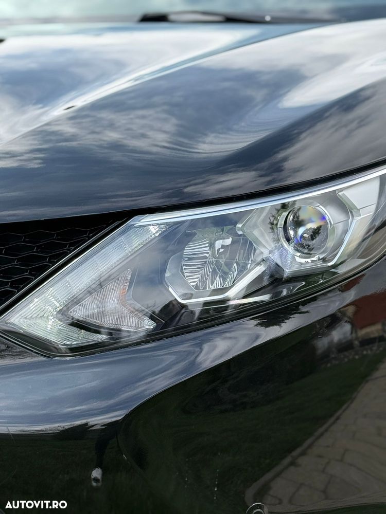 Nissan Qashqai 1.6 DCI Start/Stop Tekna - 28