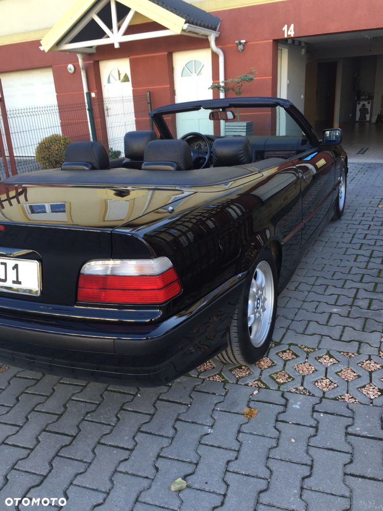 BMW Seria 3 - 32
