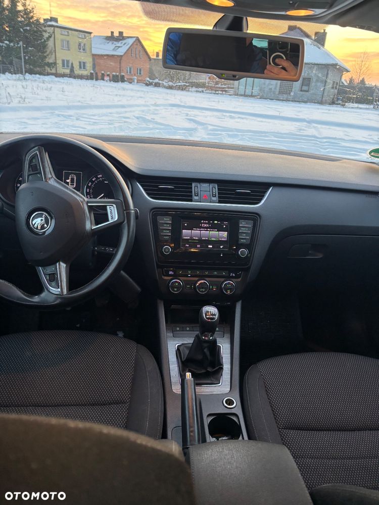 Skoda Octavia Scout 2.0 TDI 4x4 - 4