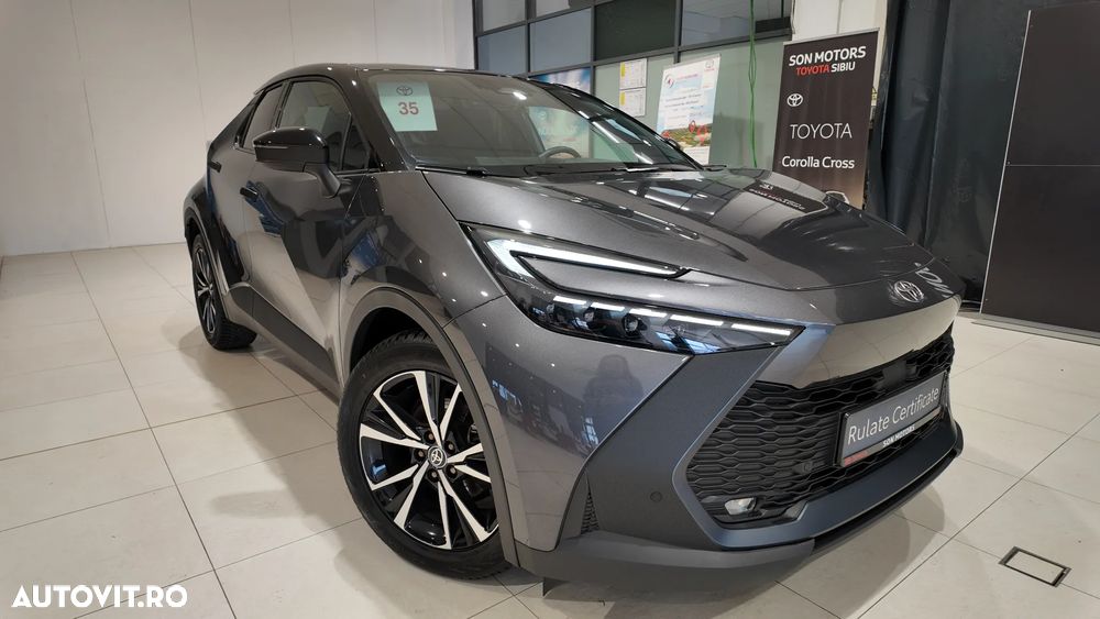 Toyota C-HR 1.8 Hybrid Team Deutschland - 1