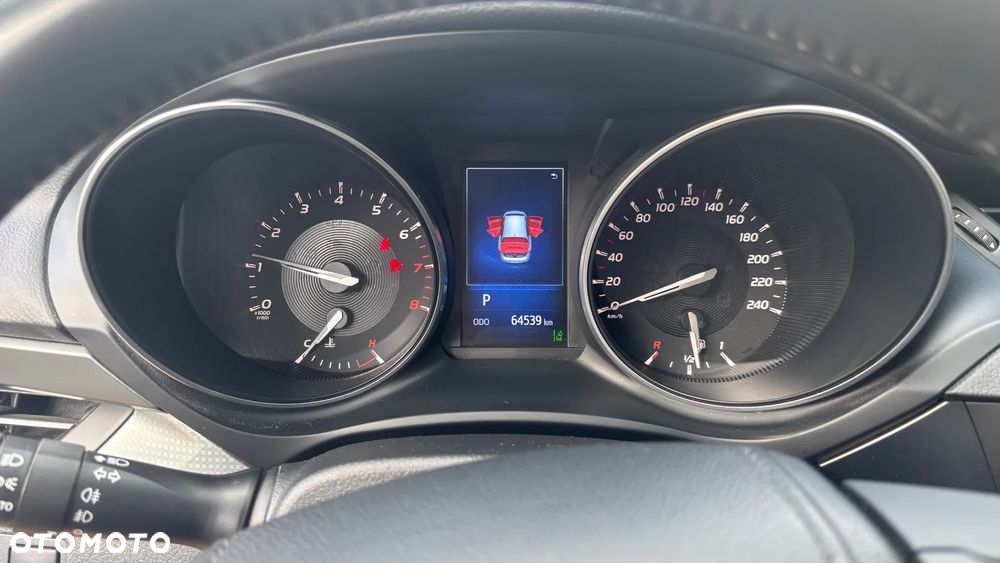 Toyota Avensis 1.8 Premium MS - 19