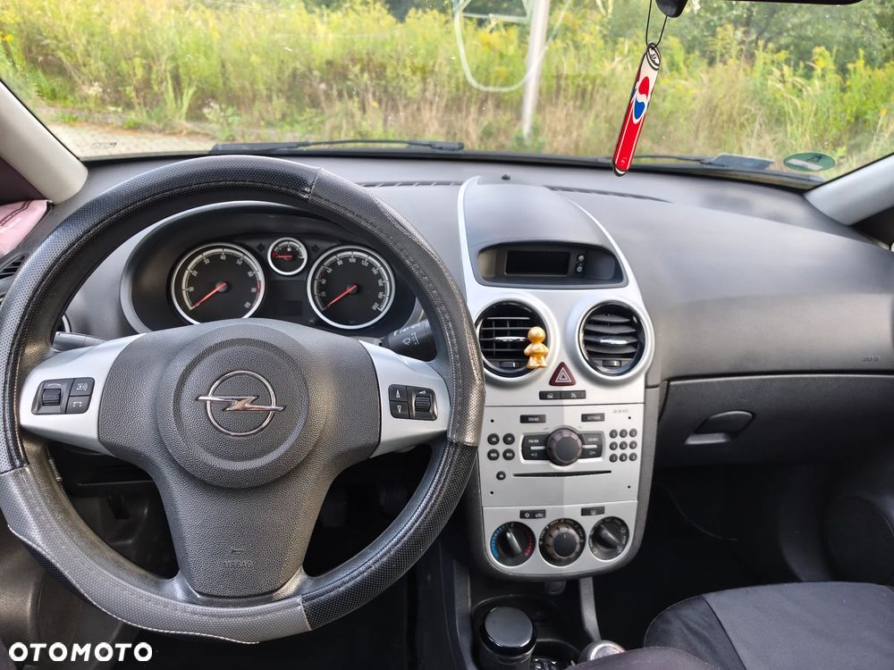 Opel Corsa 1.4 16V Enjoy - 6