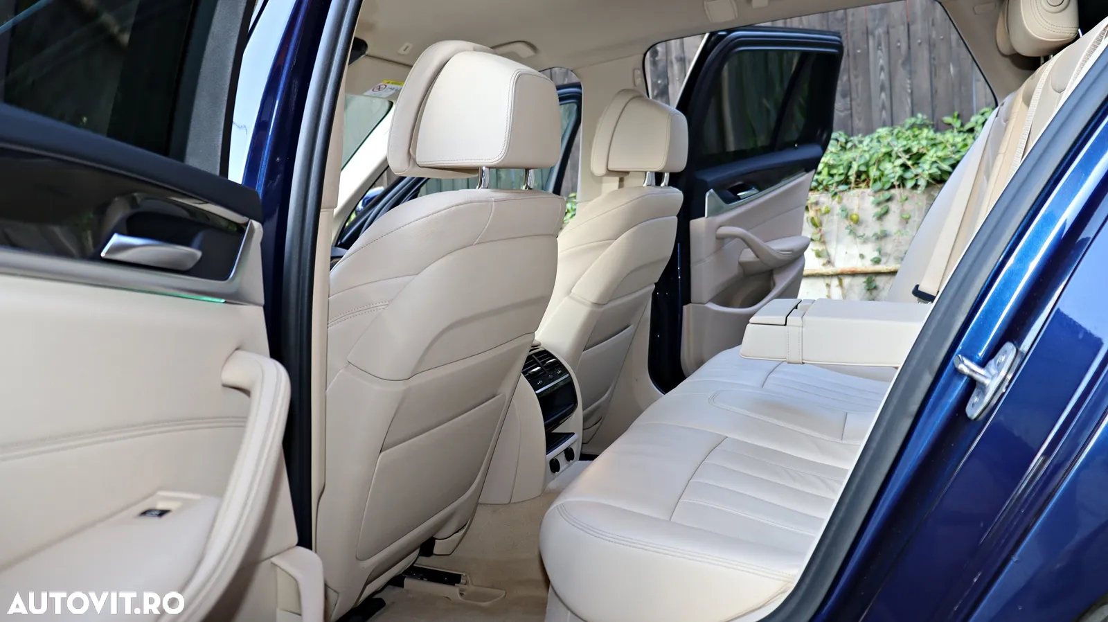 BMW Seria 5 525d AT - 13