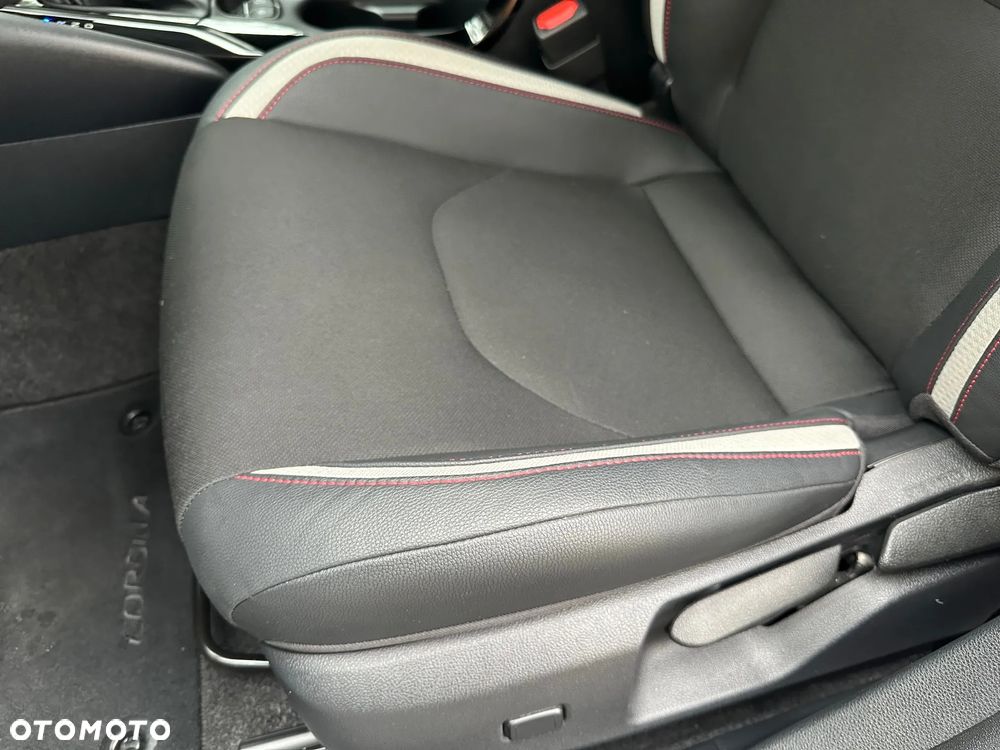 Toyota Corolla 2.0 Hybrid Touring Sports GR Sport - 40