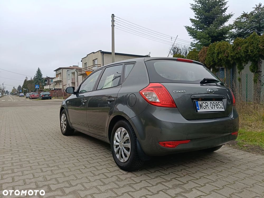 Kia Ceed 1.4 Comfort - 5
