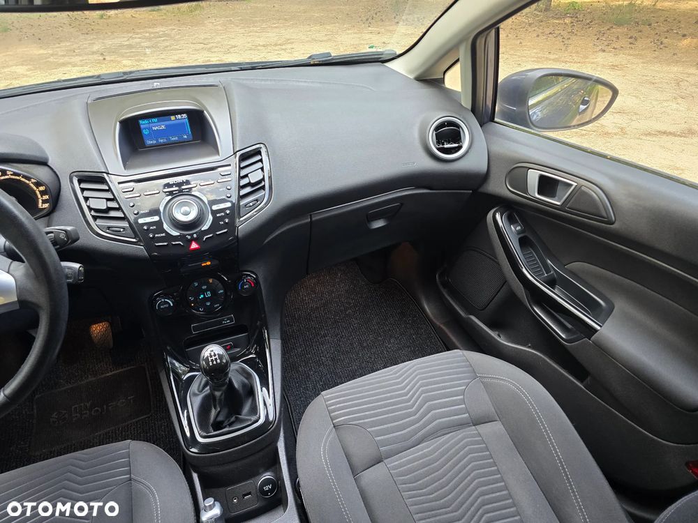 Ford Fiesta 1.25 Titanium - 18
