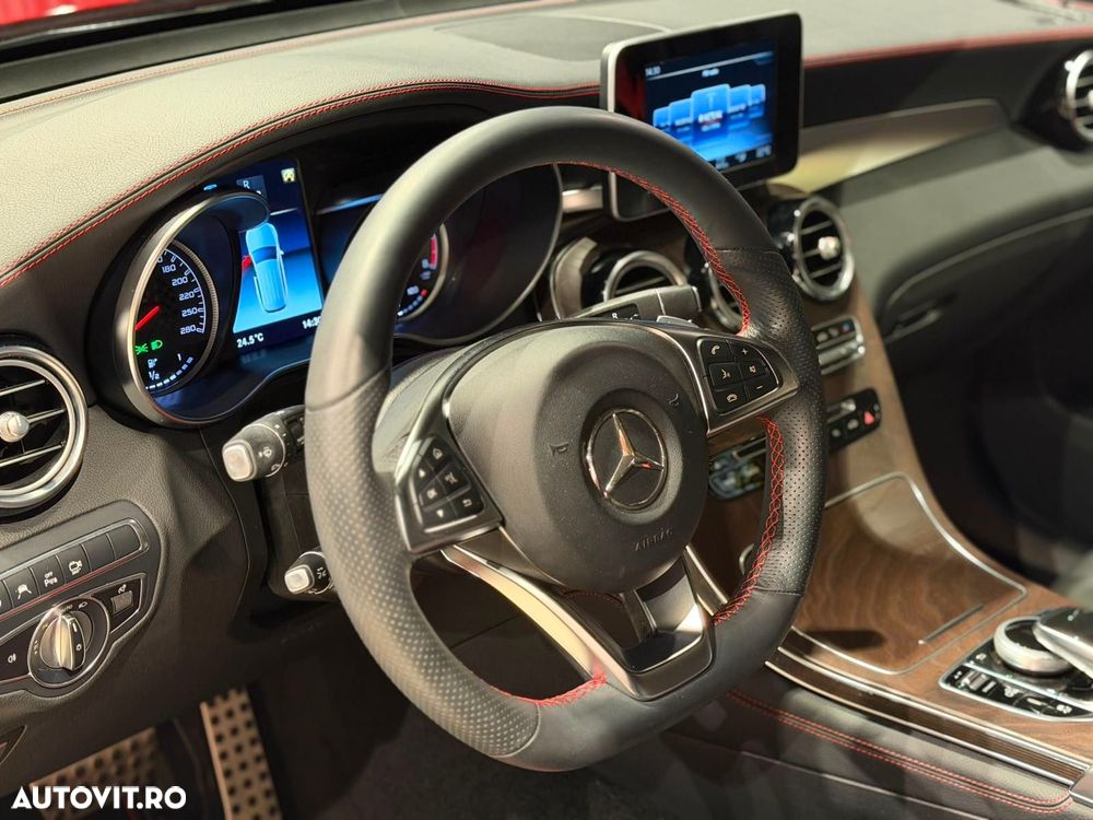 Mercedes-Benz GLC - 32