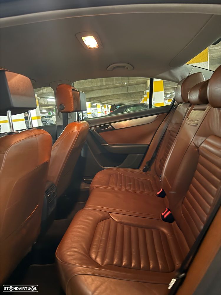 VW Passat 2.0 TDI Edition Confort. DSG - 17