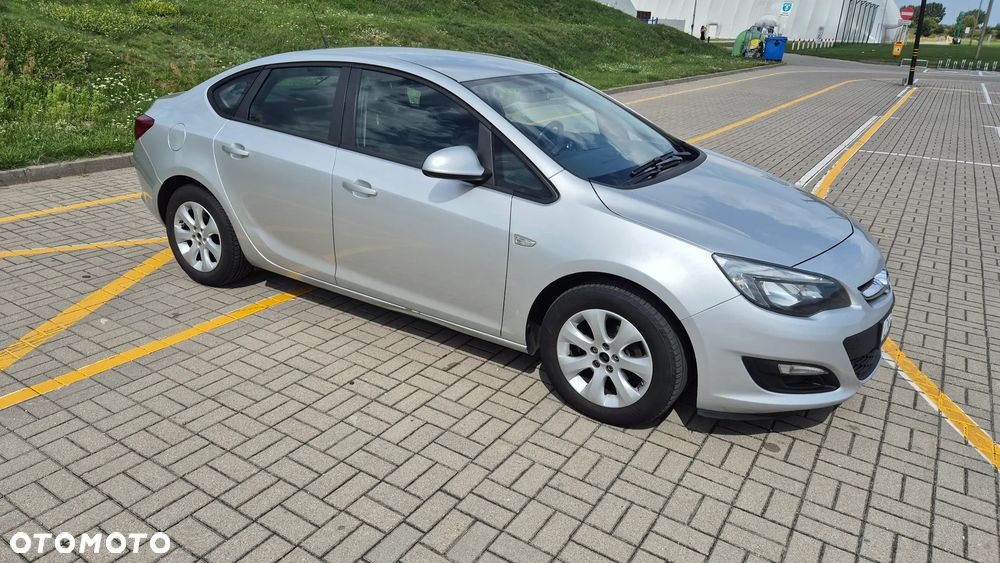 Opel Astra 1.4 T Active EU6 - 20