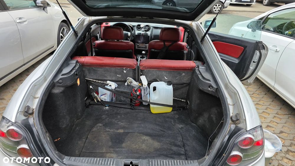 Hyundai Coupe 2.0 GLS - 11