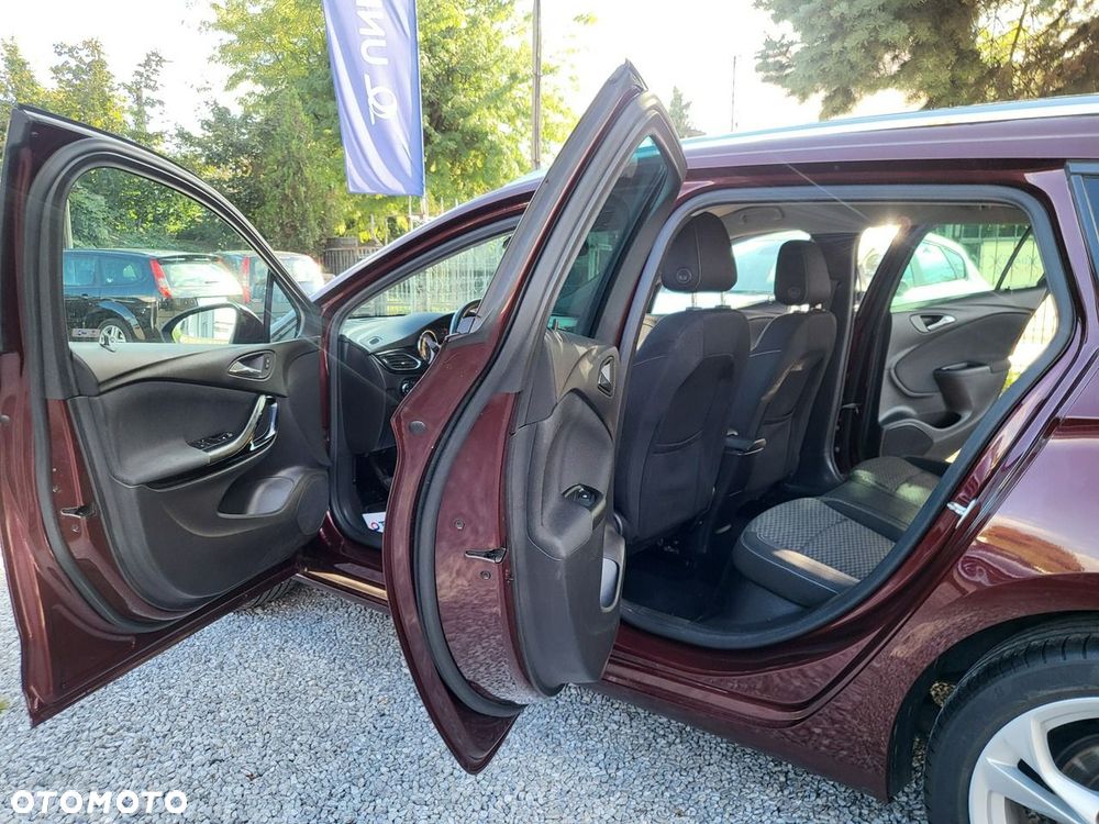 Opel Astra - 22