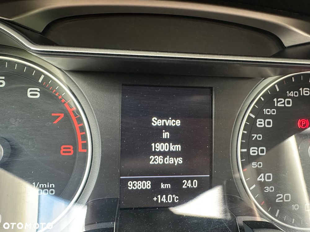 Audi A4 Avant 1.8 TFSI quattro S line Sportpaket - 32
