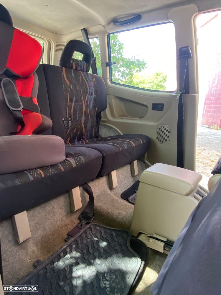 Nissan Terrano II 2.7 TD - 12