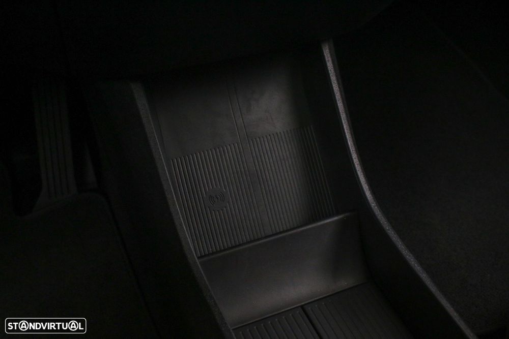 Volvo EX30 69 kWh Single Motor Extended Range Ultra - 31