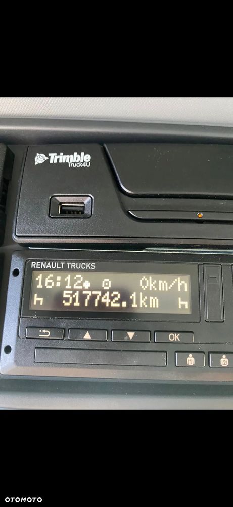 Renault T480 - 13