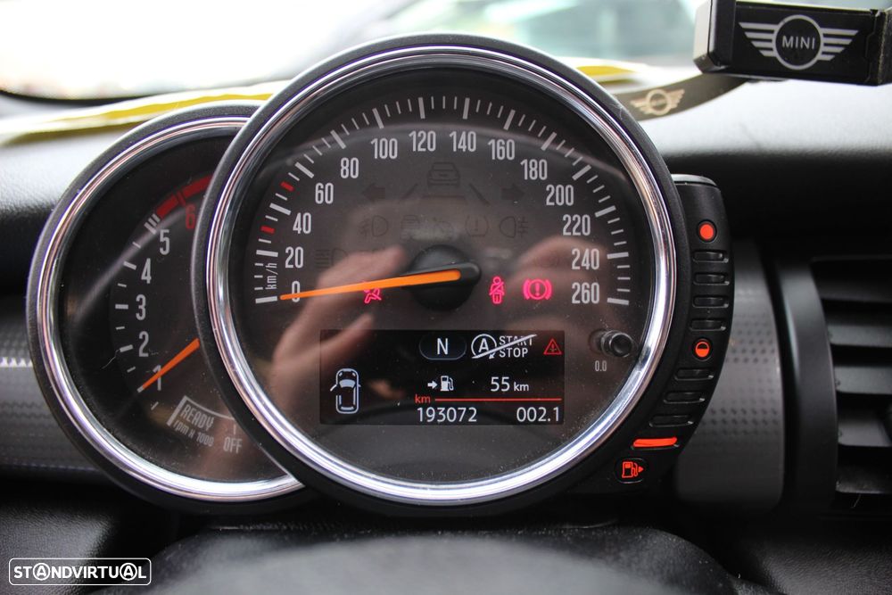 MINI 3 Portas Cooper D - 21