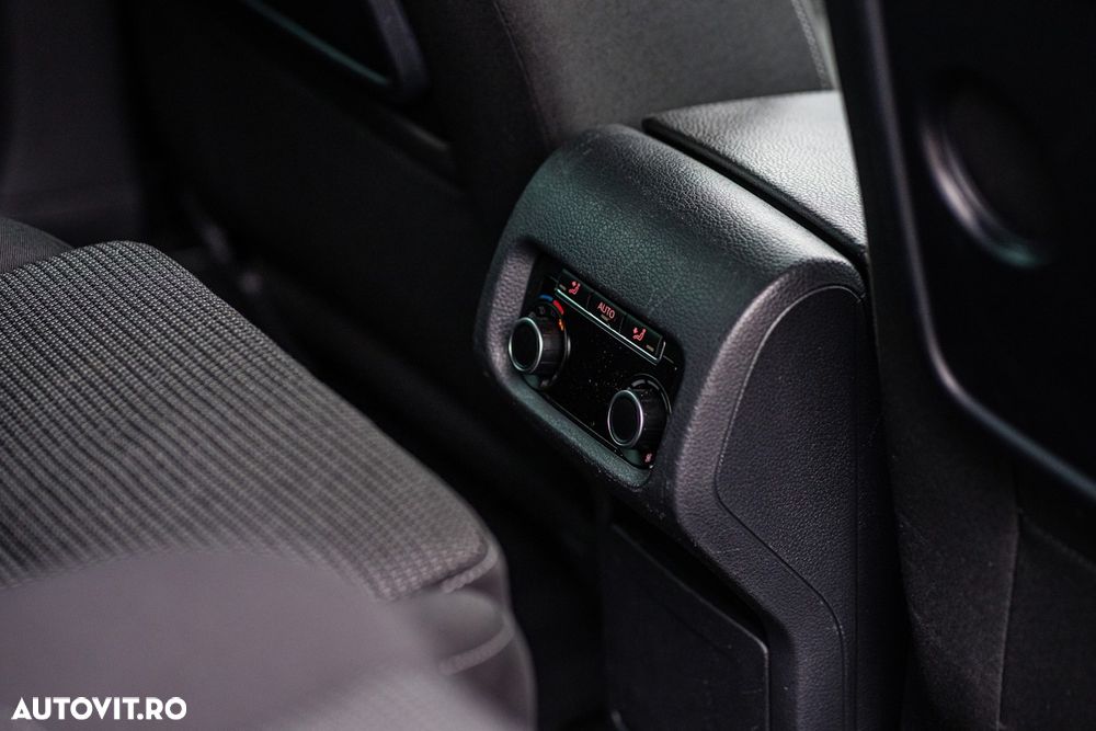 Volkswagen Sharan 2.0 TDI DSG (BlueMotion Technology) Comfortline - 15