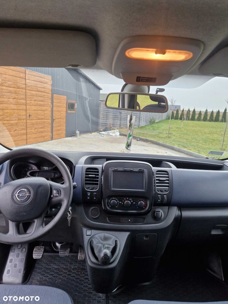 Opel Vivaro - 6