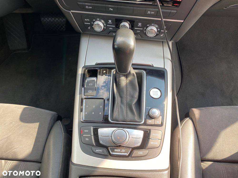 Audi A6 Avant 2.0 TDI Ultra DPF S tronic - 21