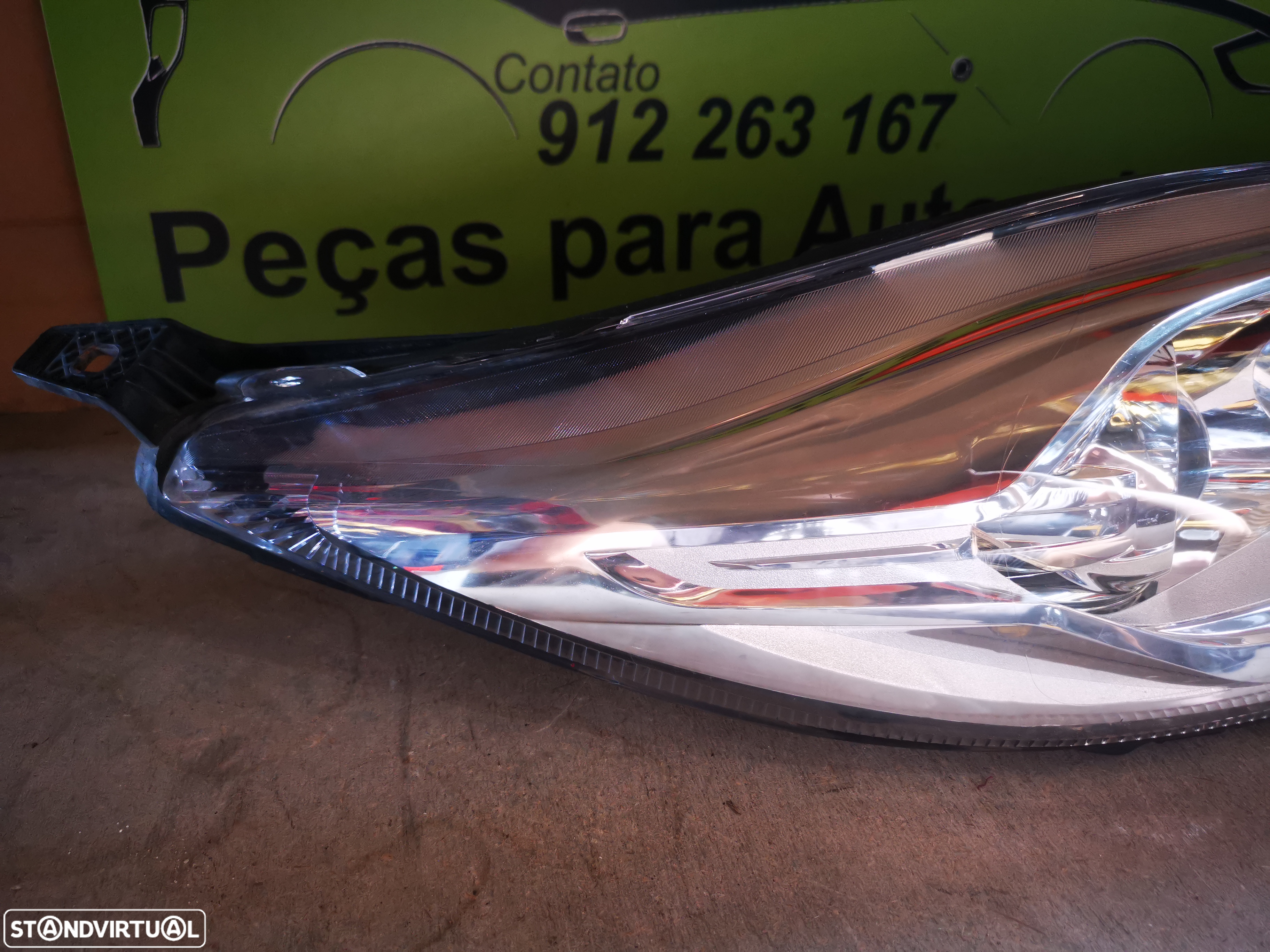 FORD FIESTA VI MK6 FAROL DIREITO - FF083 - 2