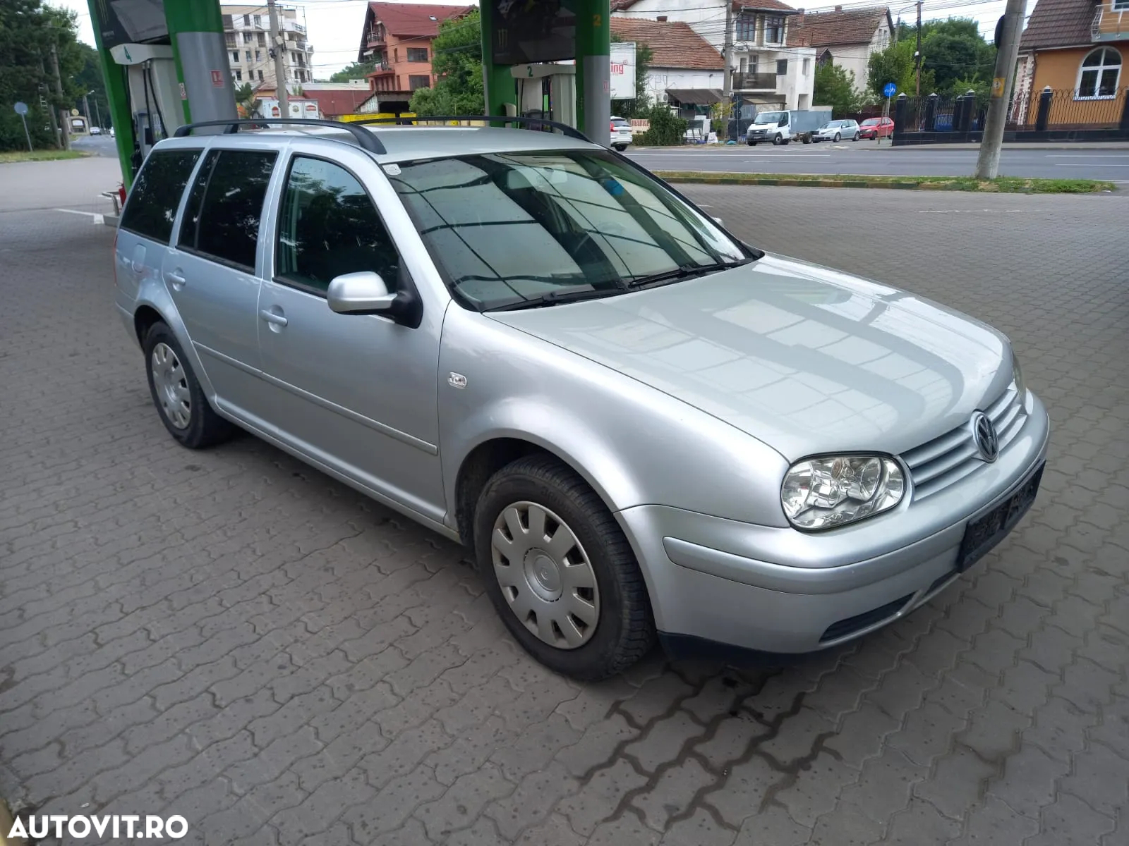 Volkswagen Golf 1.6 - 2