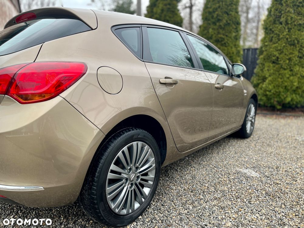 Opel Astra 1.7 CDTI DPF Active - 11