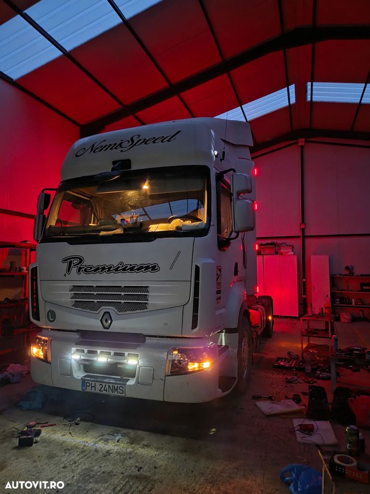 Renault Premium - 9