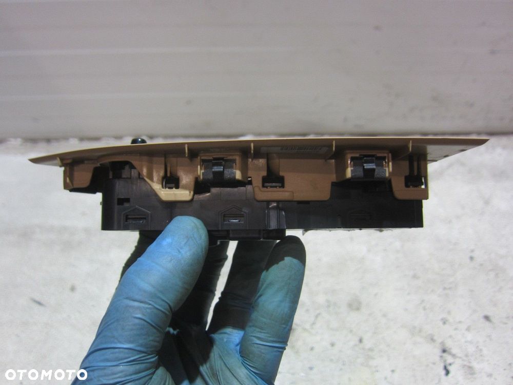 VOLVO XC90 II XC 90 PANEL STEROWANIA KIEROWCY PRZEŁĄCZNIK SZYB 31407528 - 6