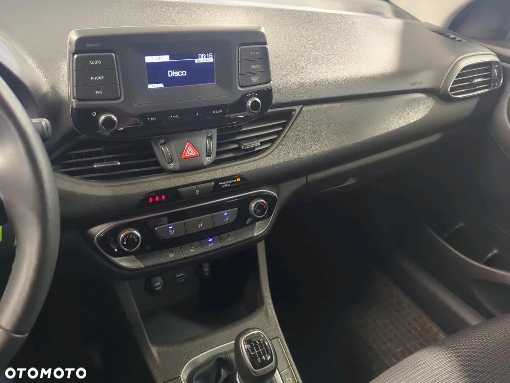 Hyundai i30 1.5 DPI Modern - 7