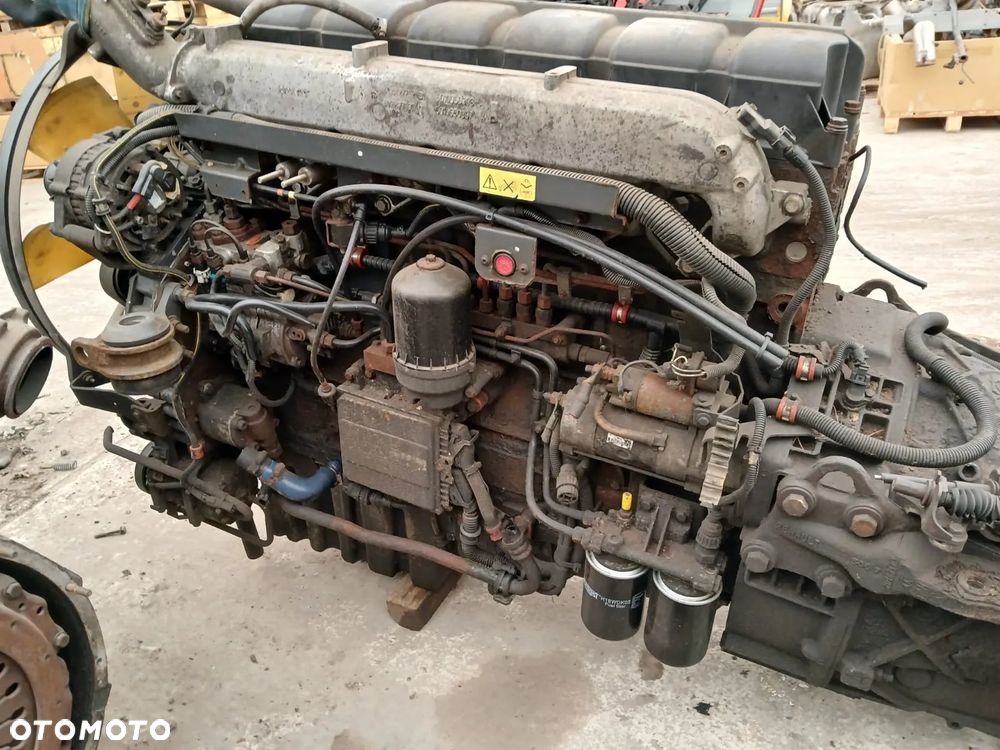 SILNIK RENAULT PREMIUM DCI 420 - 1