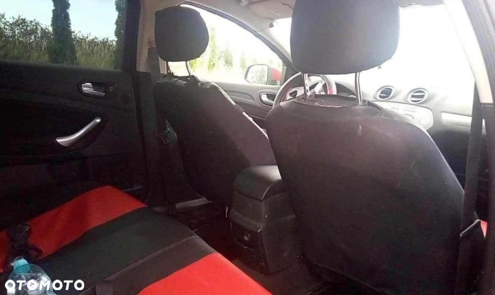 Ford Mondeo - 4