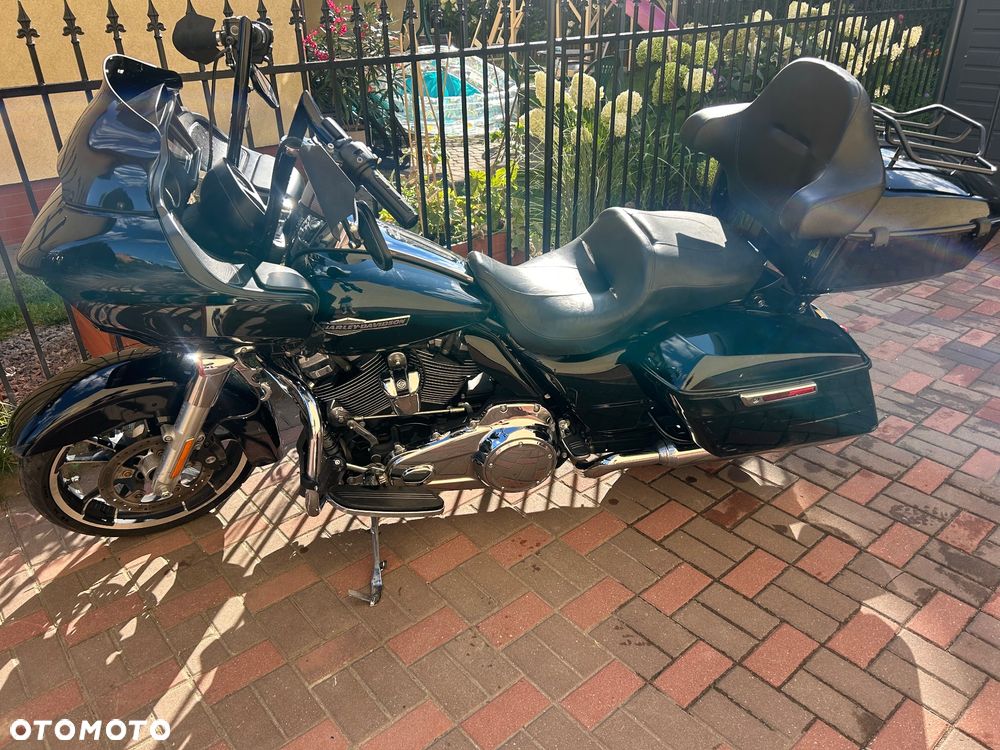 Harley-Davidson Touring Road Glide - 12