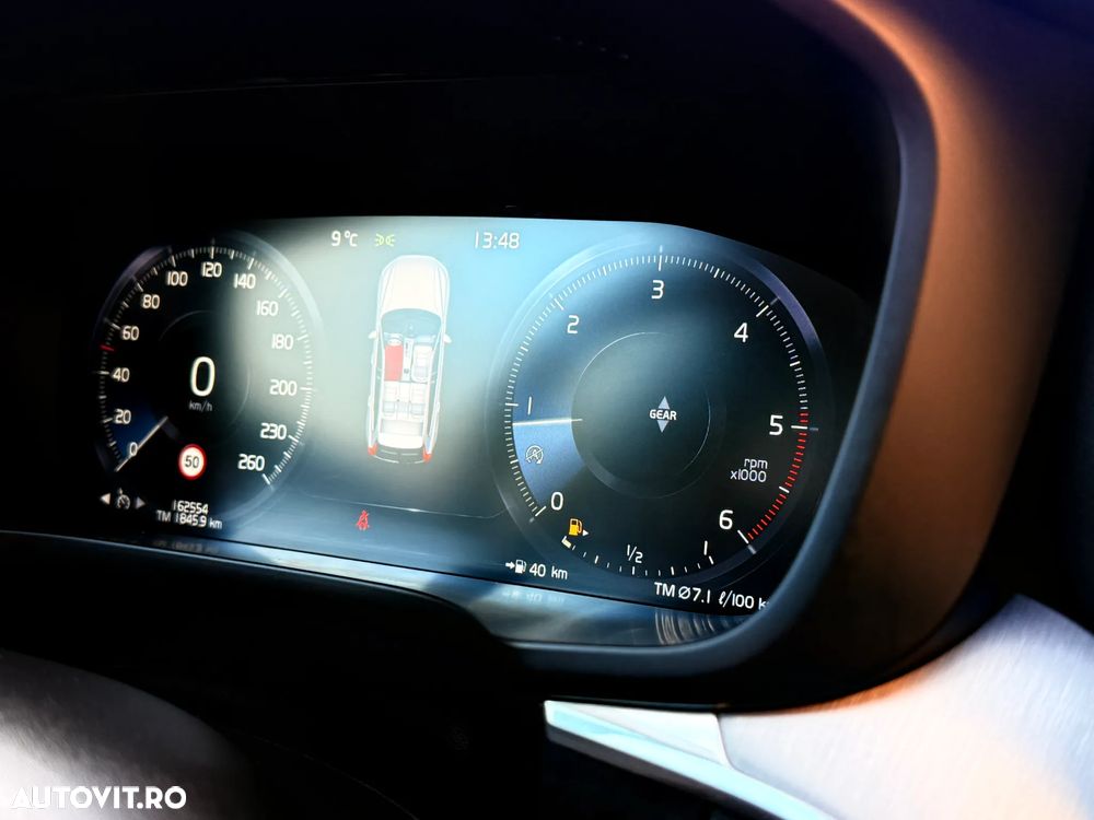 Volvo XC 60 D3 Momentum Pro - 15