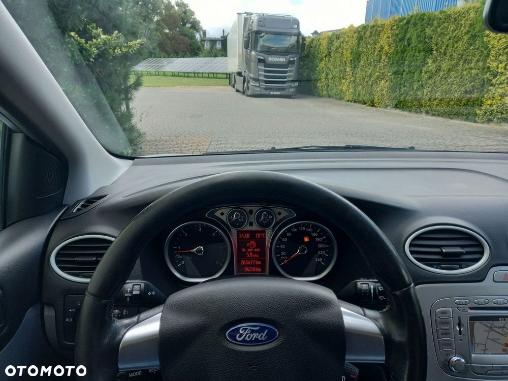 Ford Focus 1.6 TDCi Titanium - 32