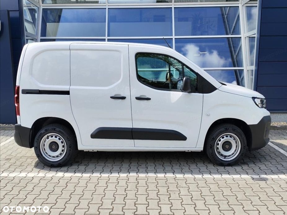 Peugeot Partner Van Standard L1H1 1.5 100KM - 5