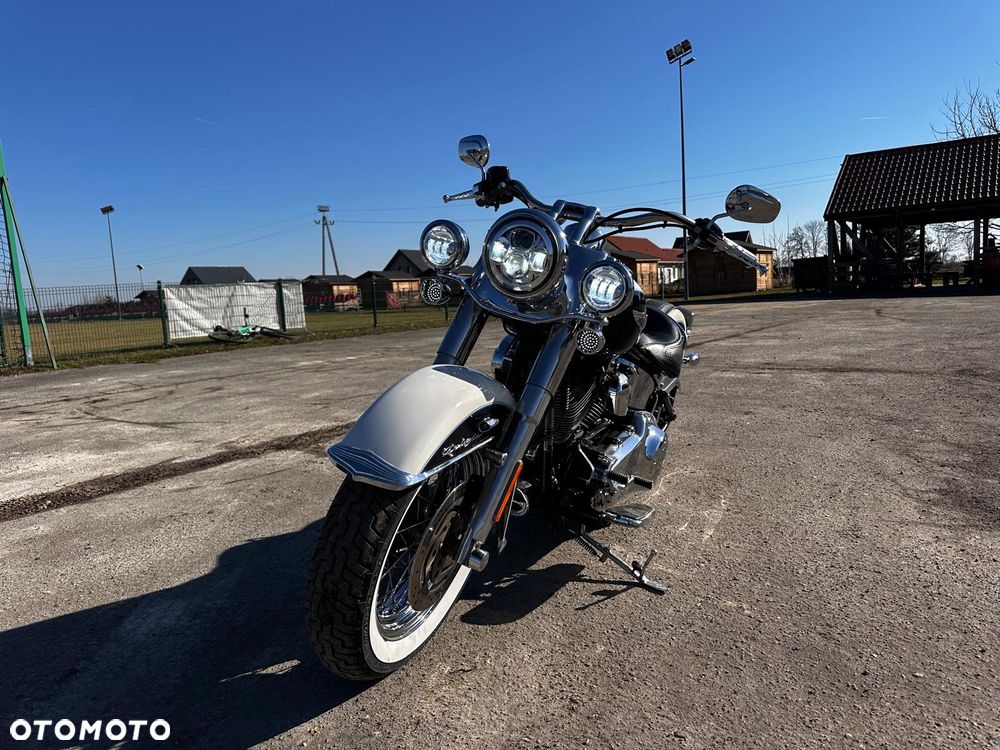 Harley-Davidson Softail Deluxe - 6